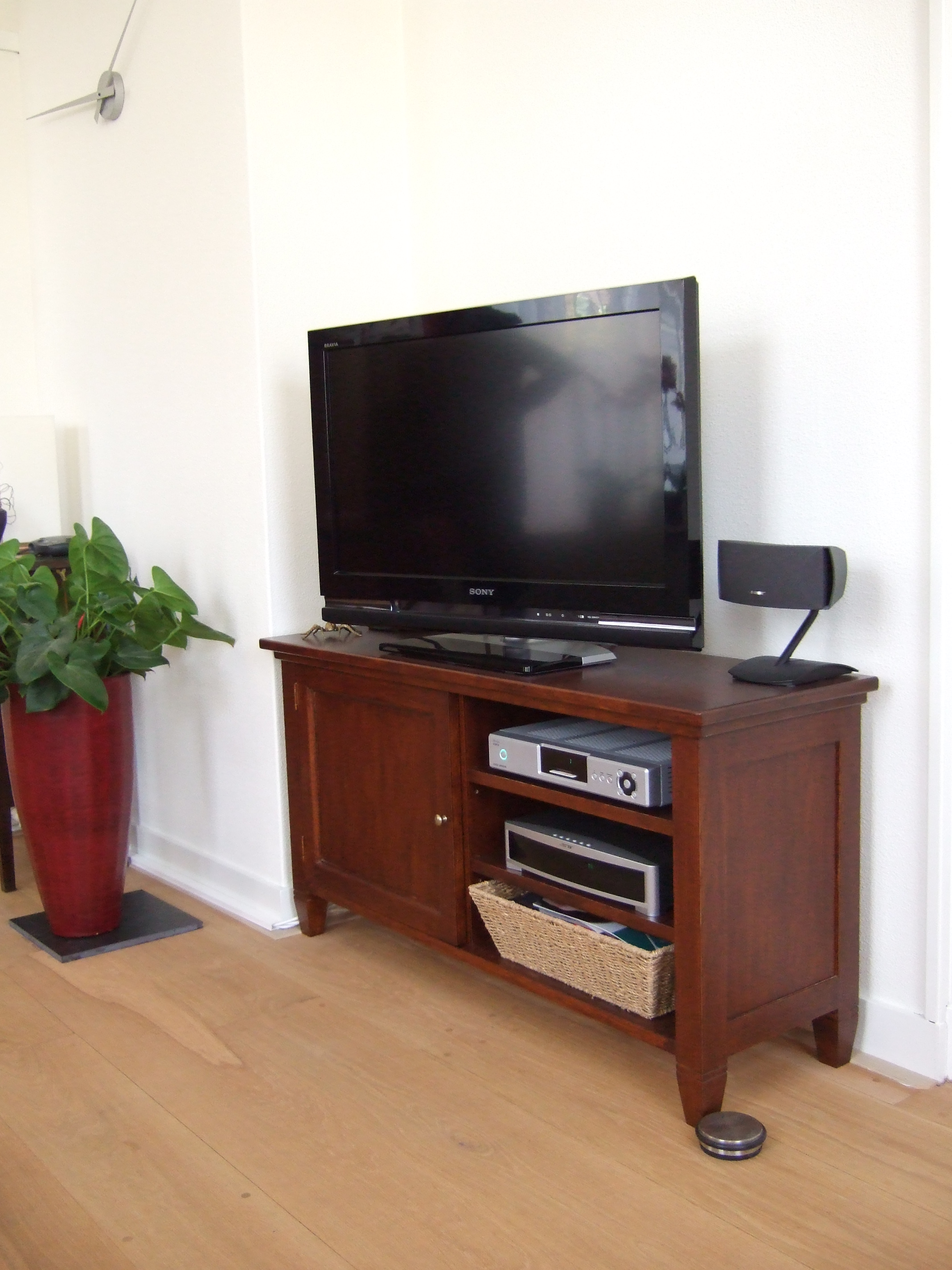 opmerking op gang brengen Strak TV meubel · Meubelmakerij Mark